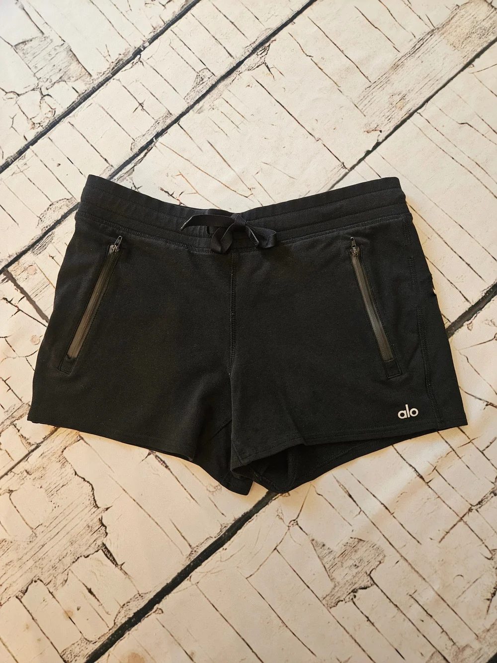 Alo Yoga Black Double Take Sweat Shorts Medium